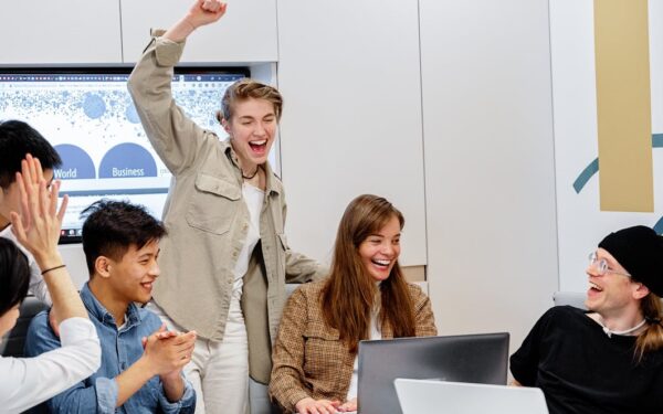 rozliczanie-programow-motywacyjnych-w-spolkach-i-miedzynarodowych-grupach